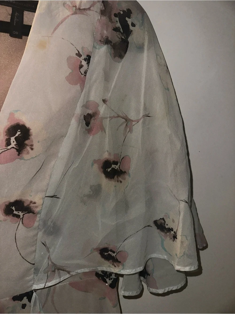 BCBG Maxazria Mabel Chiffon Dress 100% Silk Cape in Floral Pearl Blue $338MSRP